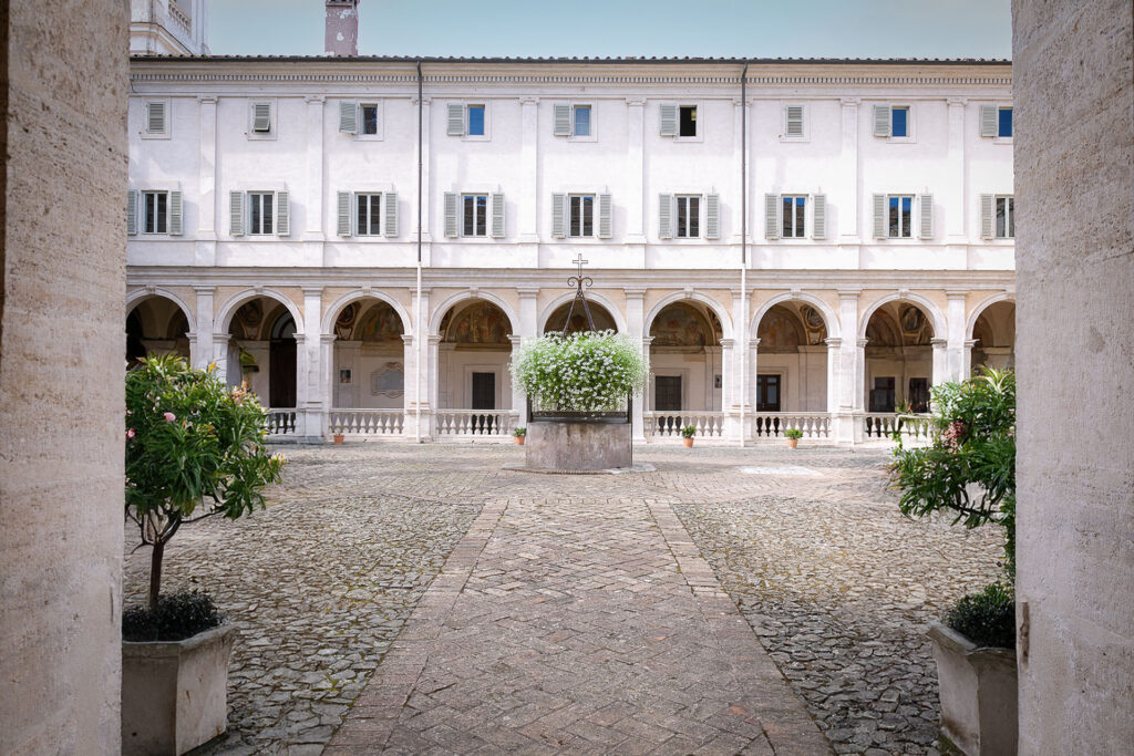 istituto sacro cuore trinità dei monti